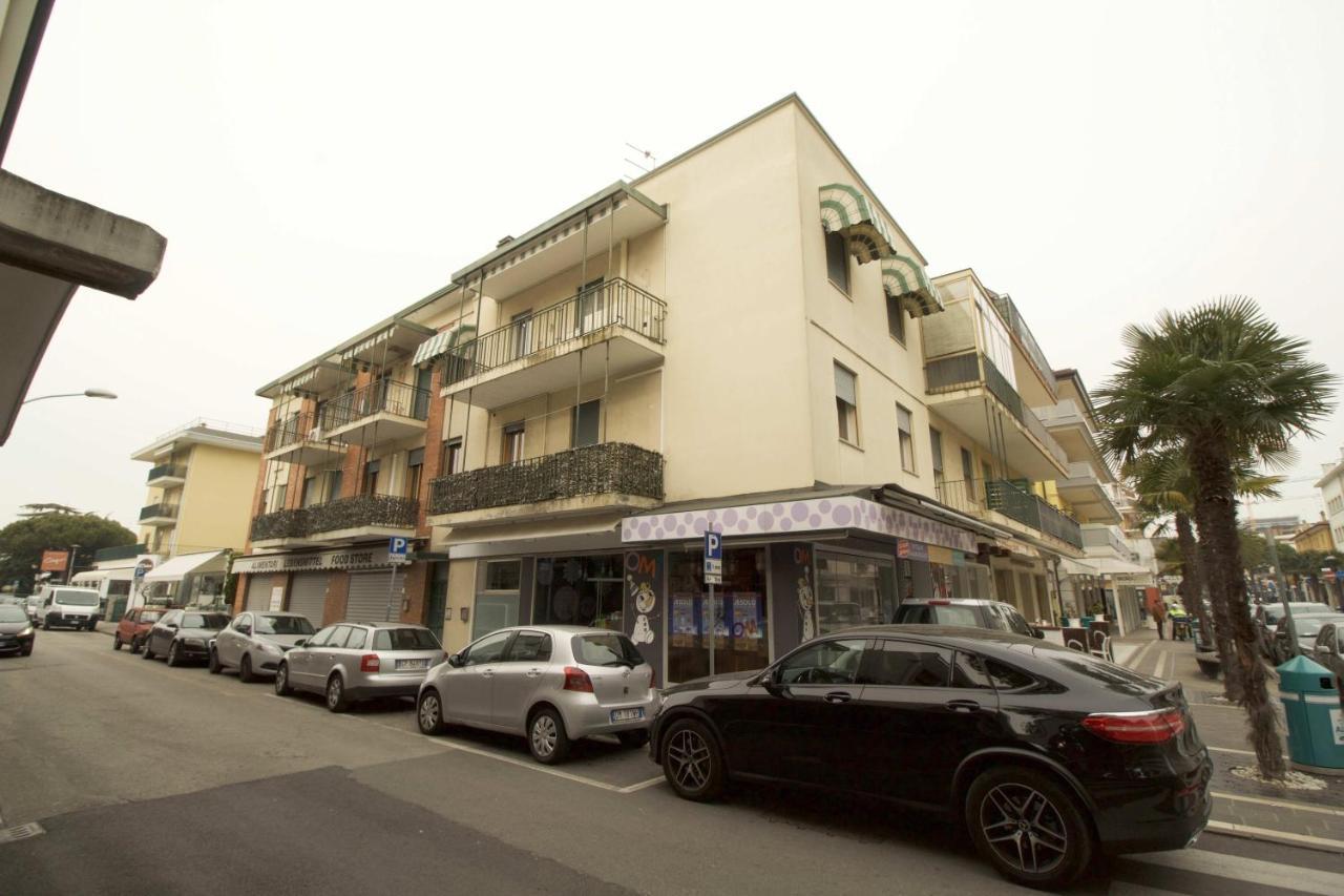 Condominio Sirene Лидо ди Йезоло Екстериор снимка